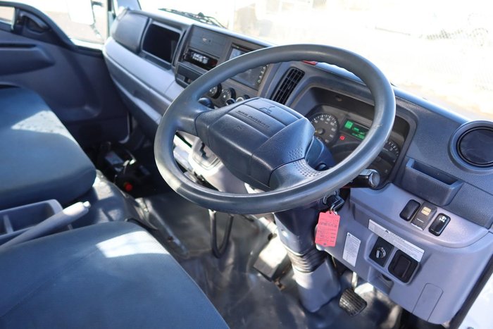 2015 Fuso Canter 815