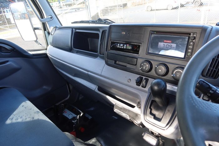 2015 Fuso Canter 815