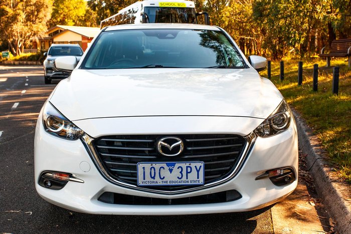 2019 Mazda 3 SP25