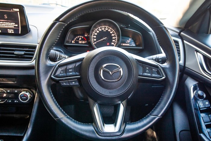 2019 Mazda 3 SP25