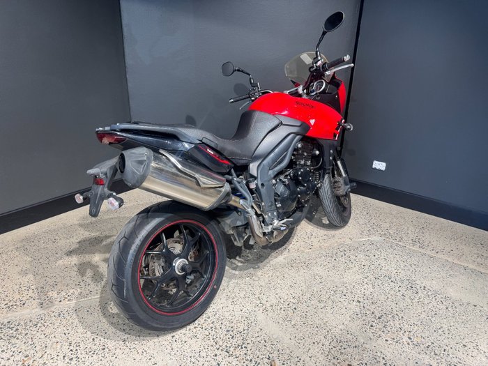 Triumph 2013 TRIUMPH 1050CC TIGER 1050 SE RED
