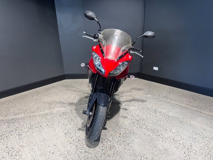 Triumph 2013 TRIUMPH 1050CC TIGER 1050 SE RED