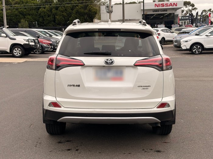 2016 Toyota RAV4 Cruiser