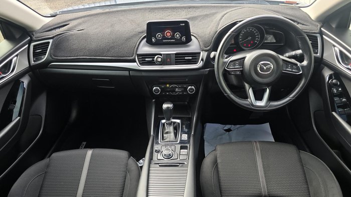 2018 Mazda 3 SP25