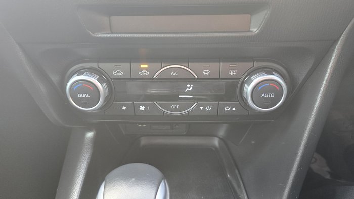 2018 Mazda 3 SP25
