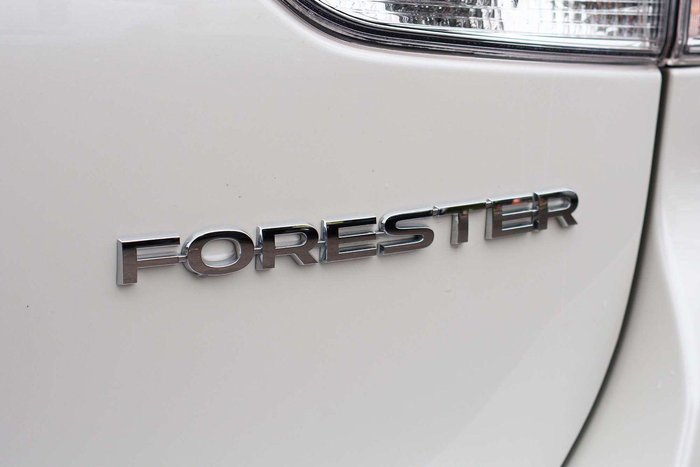 2025 Subaru Forester 2.5i