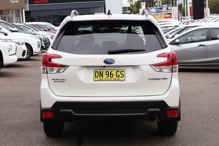 2025 Subaru Forester 2.5i