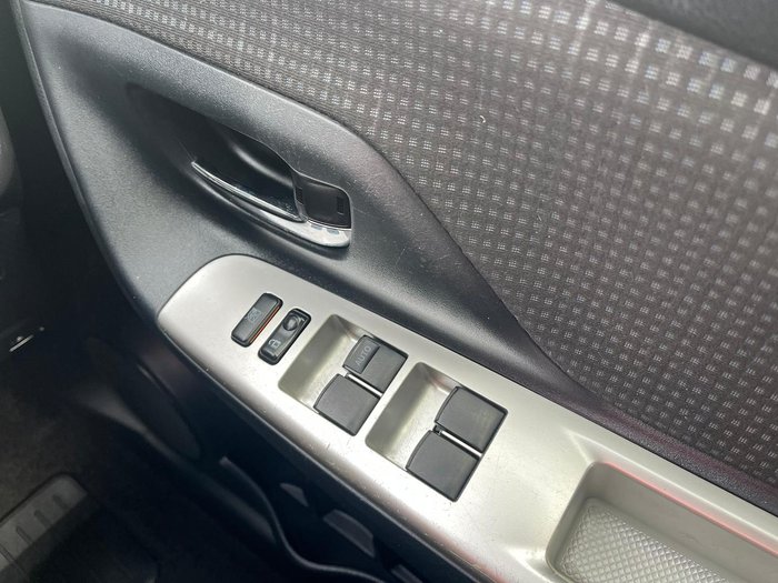 2015 Toyota Yaris Ascent