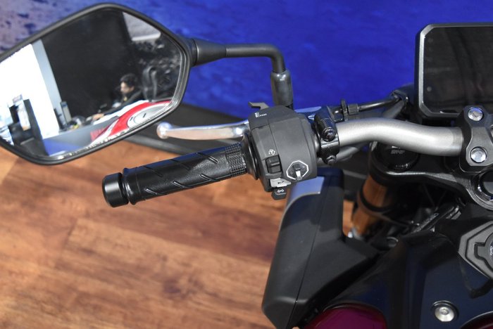 2025 Honda CB650R Red