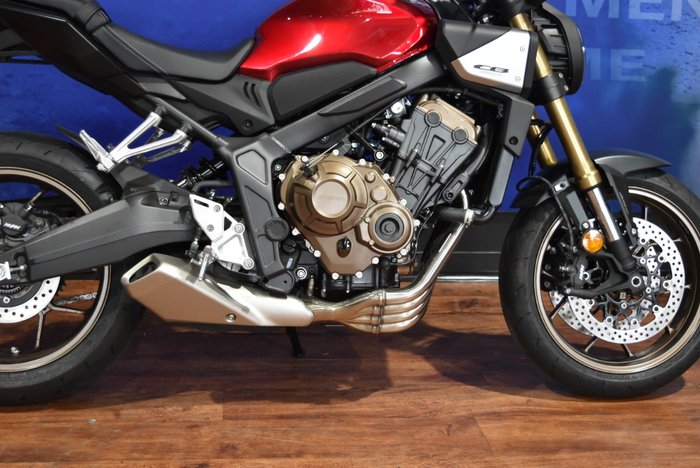 2025 Honda CB650R Red