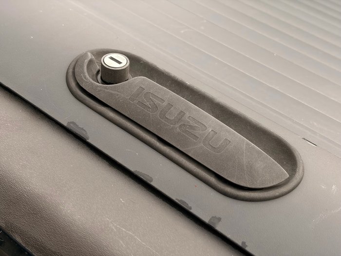 2022 Isuzu D-MAX X-TERRAIN