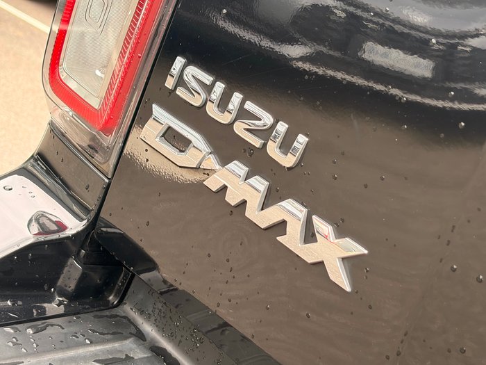 2022 Isuzu D-MAX X-TERRAIN