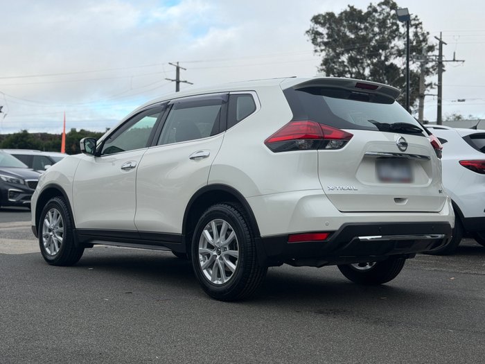 2017 Nissan X-TRAIL ST