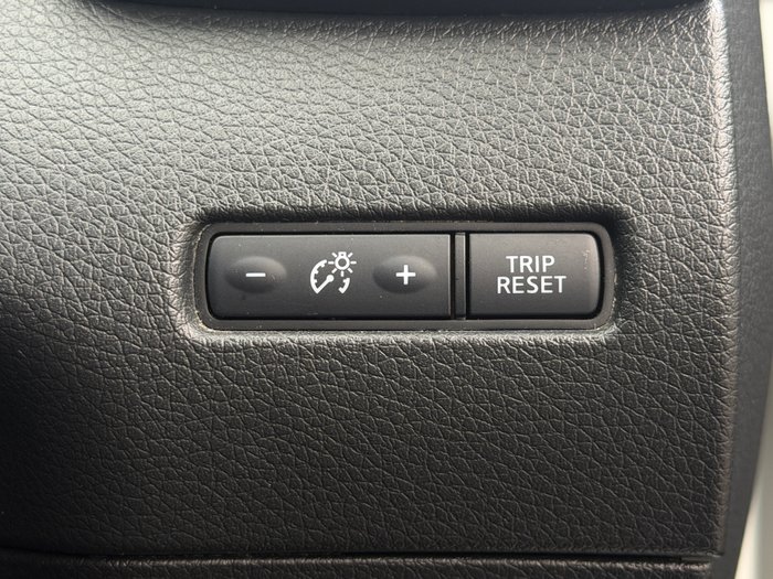 2017 Nissan X-TRAIL ST
