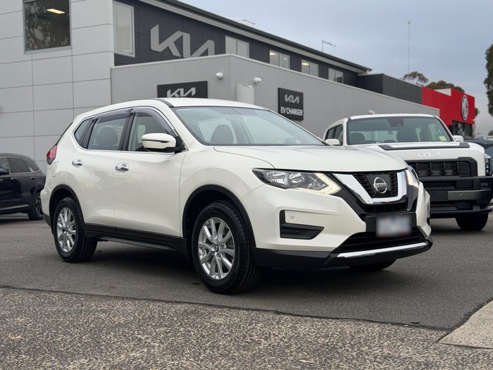 2017 Nissan X-TRAIL ST