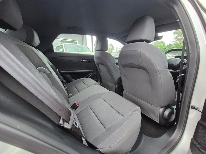 2024 MG MG4 Excite 51