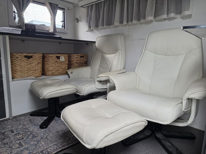 2017 Supreme Spirit 2 - Recliners