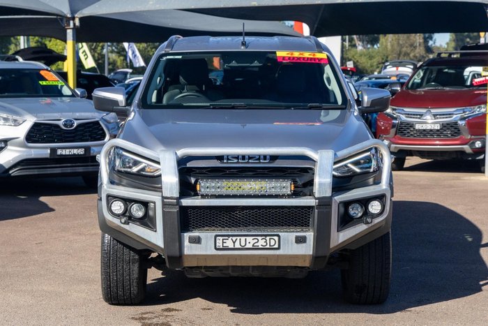 2023 Isuzu MU-X LS-T