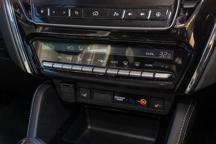 2023 Isuzu MU-X LS-T