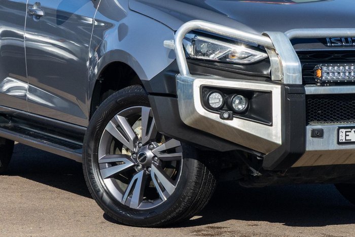 2023 Isuzu MU-X LS-T