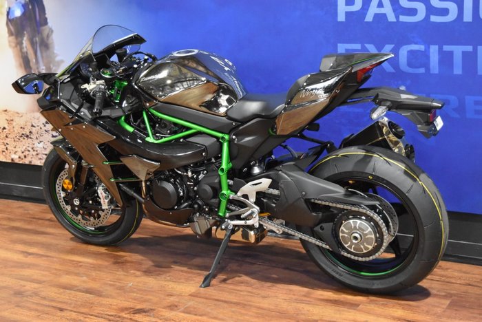2025 Kawasaki NINJA H2 Green
