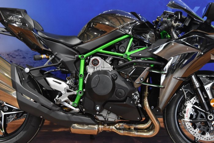 2025 Kawasaki NINJA H2 Green