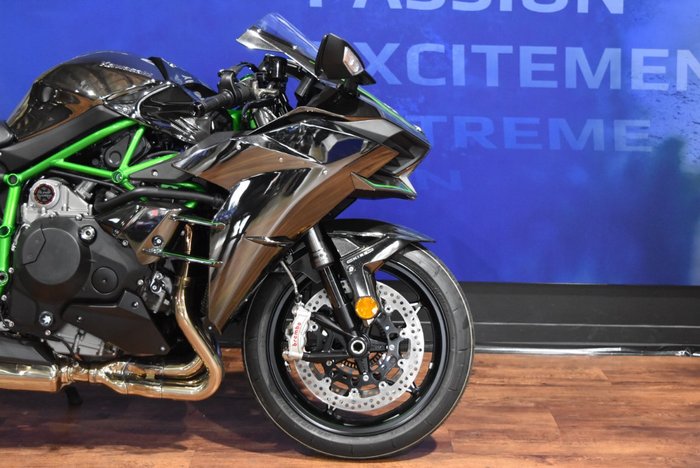 2025 Kawasaki NINJA H2 Green