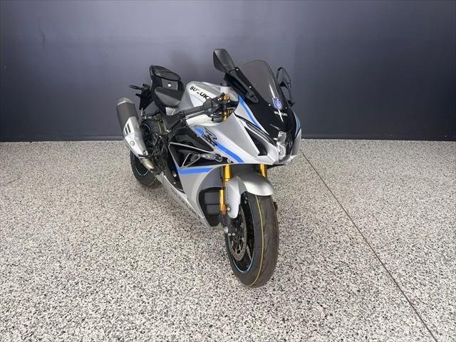 2025 Suzuki GSX-R1000R