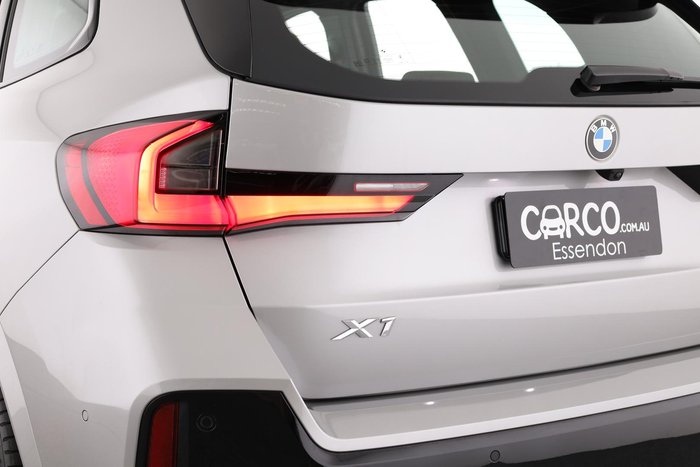2025 BMW X1 xDrive20i M Sport