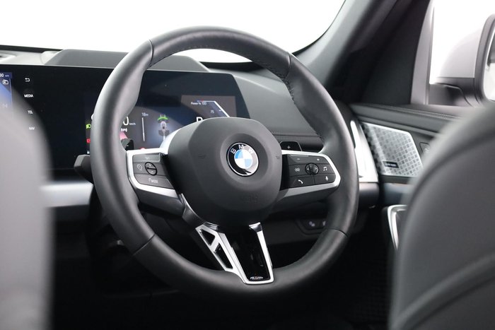 2025 BMW X1 xDrive20i M Sport