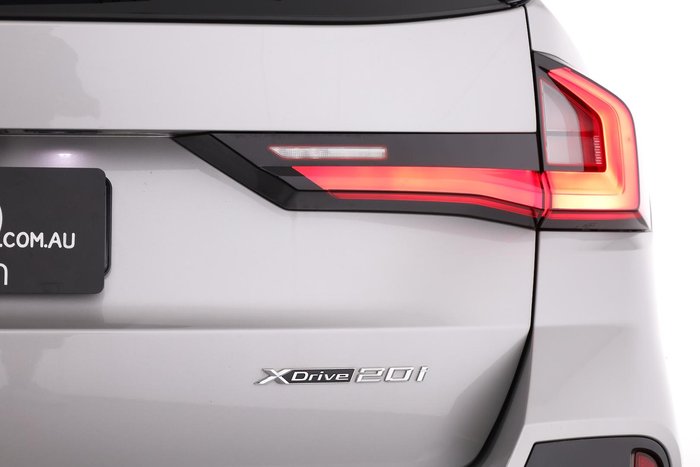 2025 BMW X1 xDrive20i M Sport