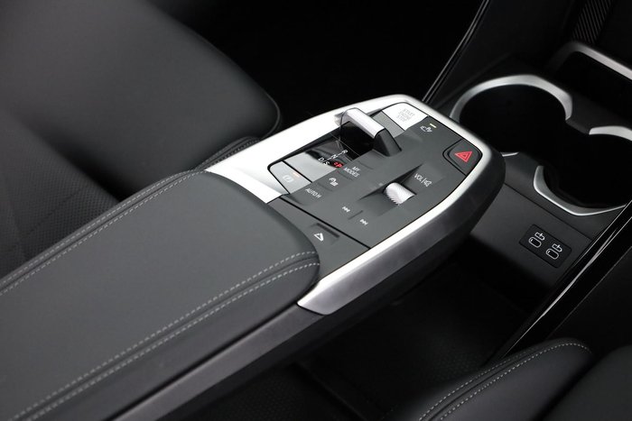 2025 BMW X1 xDrive20i M Sport