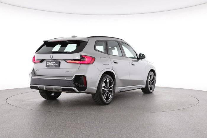 2025 BMW X1 xDrive20i M Sport