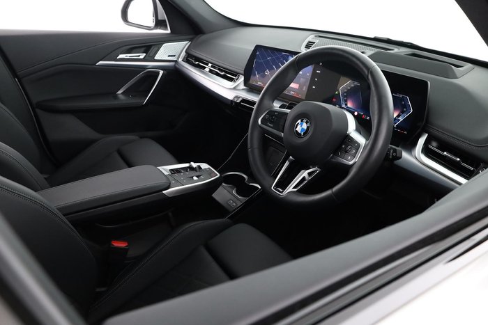 2025 BMW X1 xDrive20i M Sport