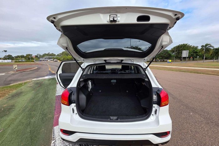 2018 Mitsubishi ASX LS XC MY18 White