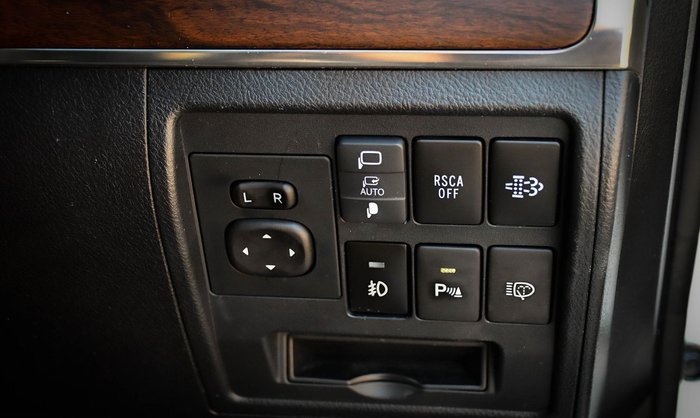 2019 Toyota Landcruiser VX