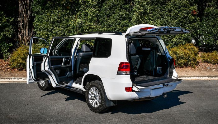 2019 Toyota Landcruiser VX