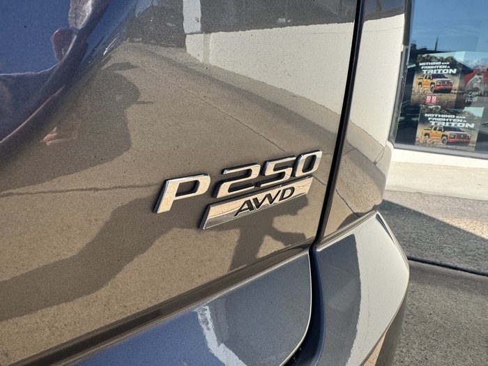 2020 Jaguar E-PACE P250 Chequered Flag