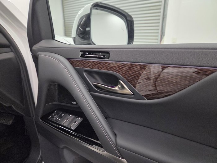 2025 Lexus LX 500d Sports Luxury FJA310R 4X4 Dual Range Sonic Quartz