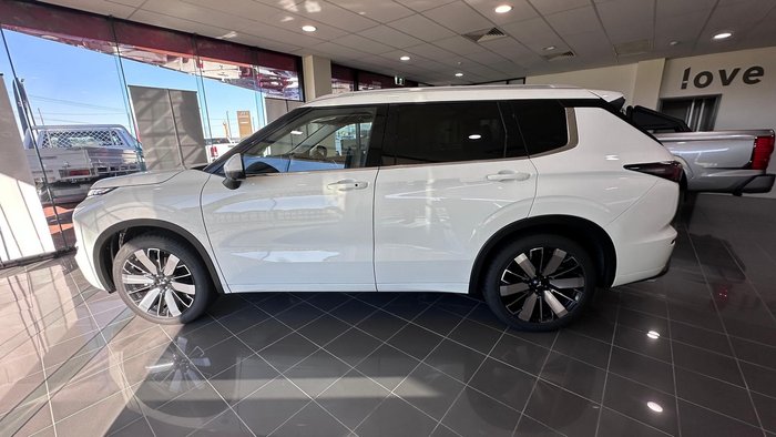 2026 Mitsubishi Outlander Exceed ZM MY25 AWD