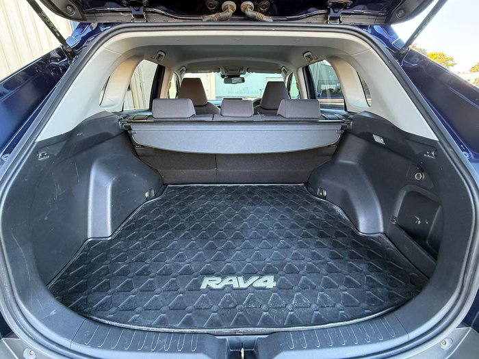 2020 Toyota RAV4 GXL