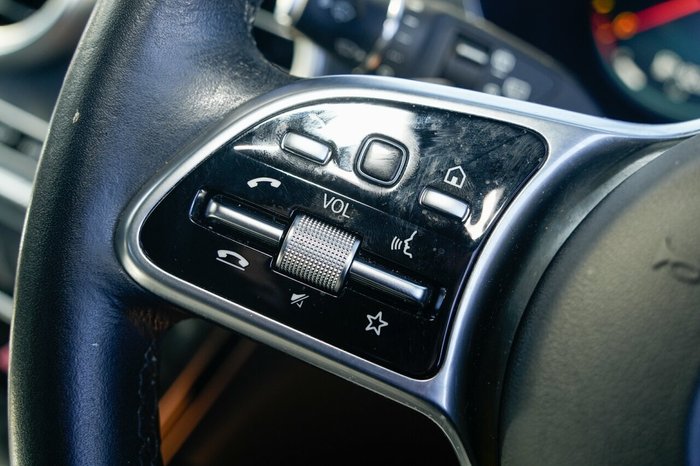 2019 Mercedes-Benz GLC-Class GLC300