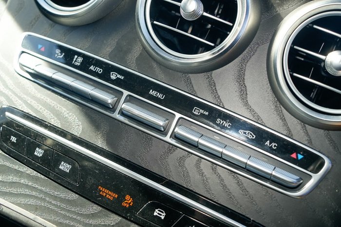 2019 Mercedes-Benz GLC-Class GLC300