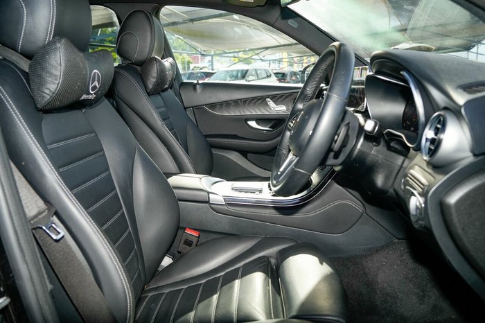 2019 Mercedes-Benz GLC-Class GLC300