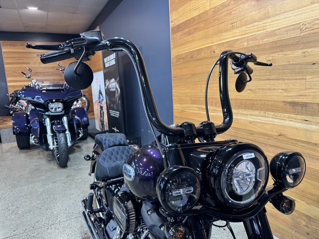 2023 HARLEY-DAVIDSON FLHCS HERITAGE CLASSIC 114