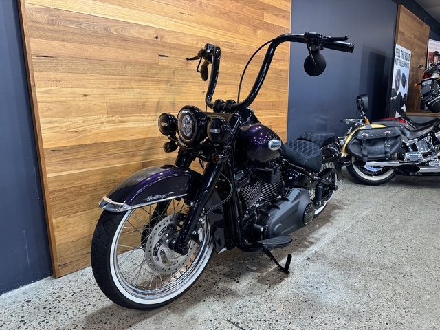2023 HARLEY-DAVIDSON FLHCS HERITAGE CLASSIC 114