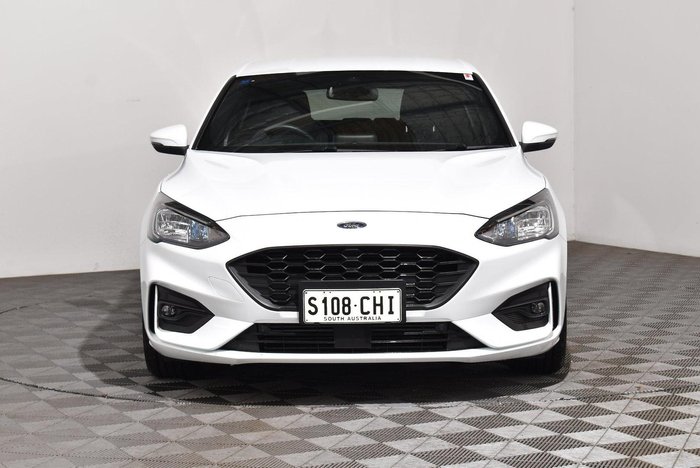 2020 Ford Focus ST-Line