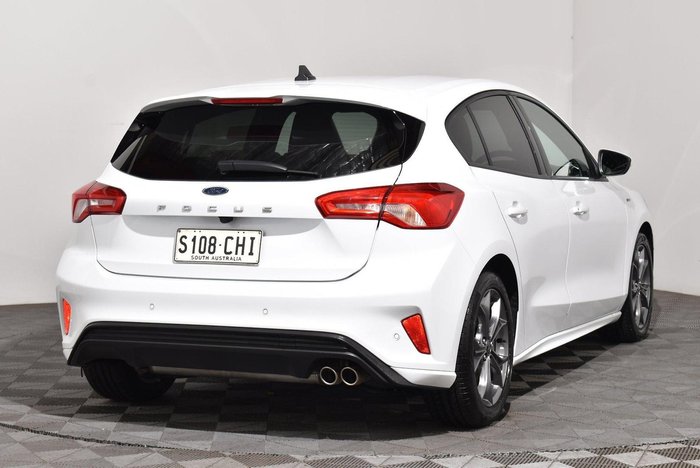 2020 Ford Focus ST-Line