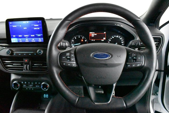 2020 Ford Focus ST-Line