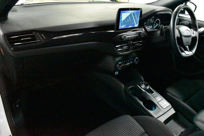 2020 Ford Focus ST-Line